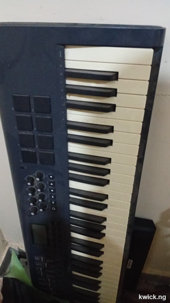 61 keys midi keyboard