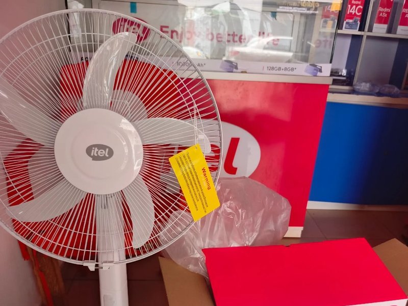 Solar and rechargeable fan
